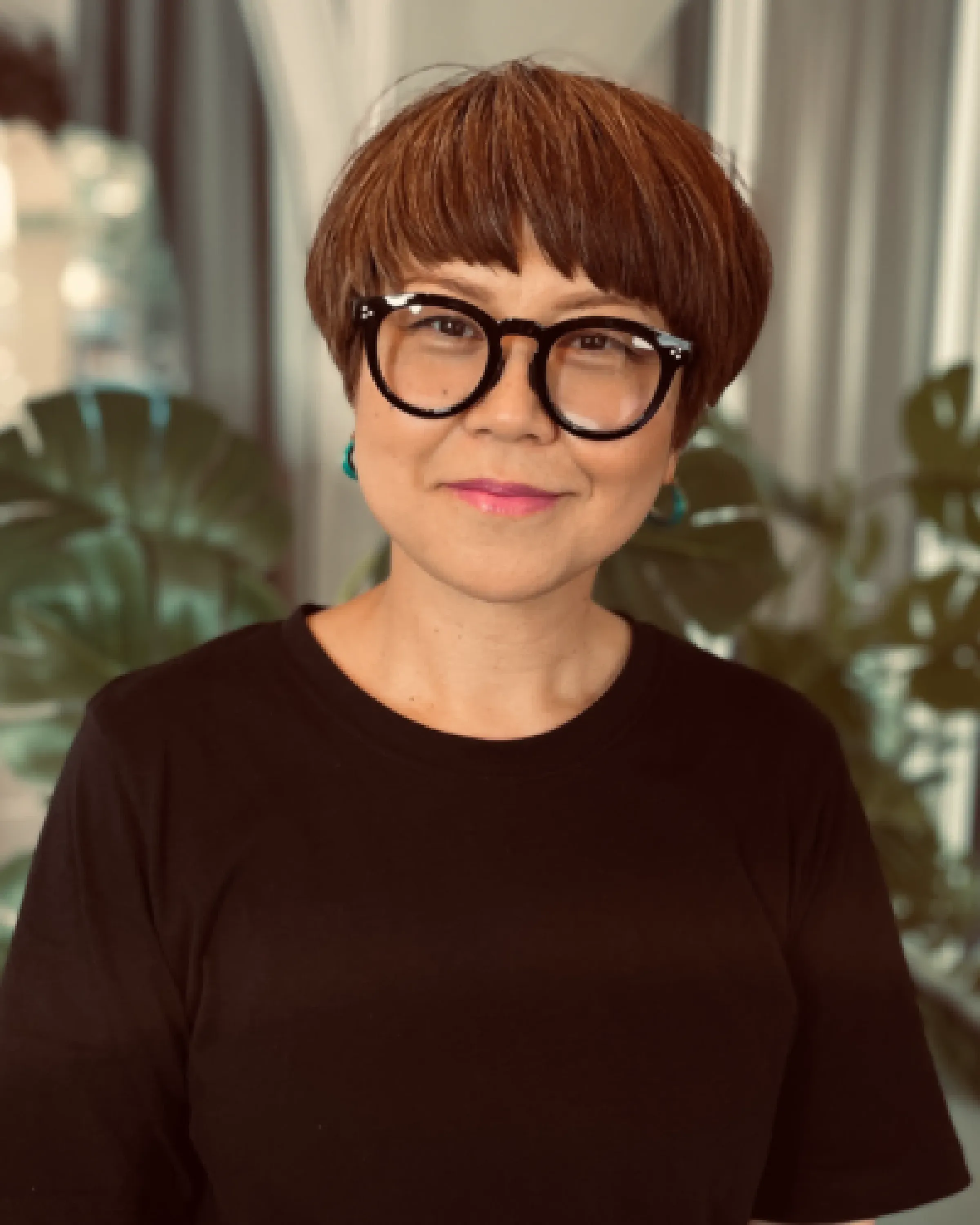 Porträtt av Hitomi, Advanced Stylist på Bosses